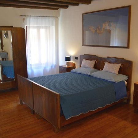 Accogliente Locale Con Terrazzo In Centro Storico Lejlighed Vittorio Veneto Eksteriør billede